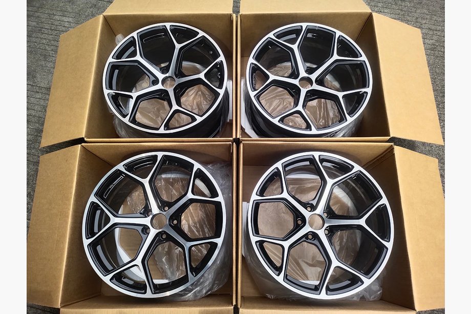 Audi A5 2016–2025 Gesmede OEM velgen R19 (4 stuks) Foto 7