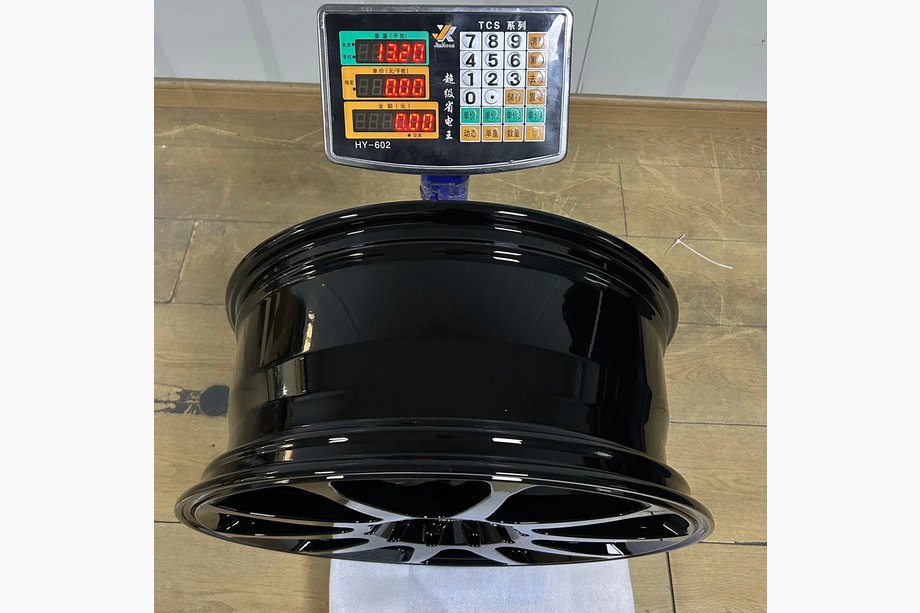 Audi A8 2018– Gesmede OEM-velgen R20 V3 (4 stuks) Foto 8