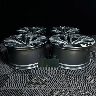 Gesmede velgen OEM R21 V2 (4 stuks) Audi Q8 2018– foto 4