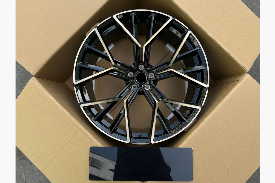 BMW 7 Serie G11/G12 2015–2022 OEM gesmede velgen R24 (4 stuks) Image