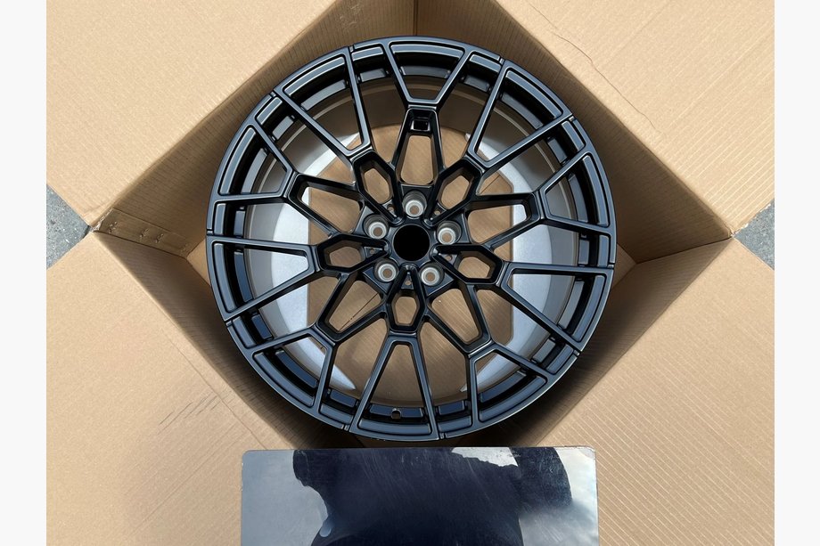 BMW 4-serie G22/23/26 2020– OEM gesmede velgen R19 R20 V1 (4 stuks) Image