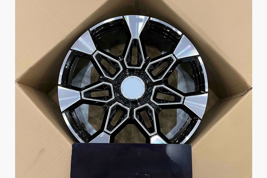BMW XM G09 2022– Gesmede velgen OEM R23 V2 (4 stuks) Image
