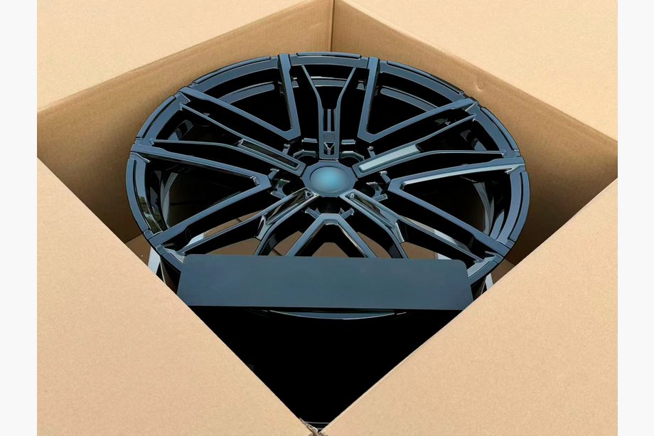 BMW 5/i5 Serie G60/G60E/G61 2023– Gesmede velgen OEM R21 V1 (4 stuks) Foto 4
