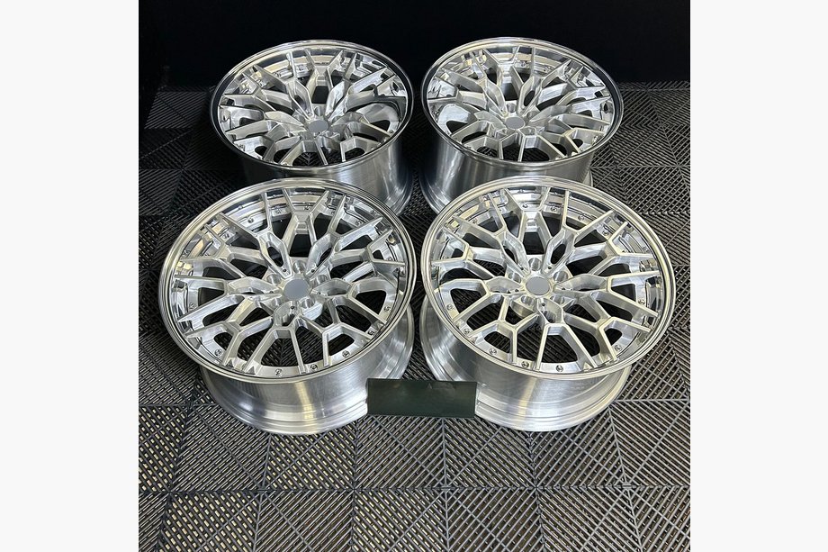 BMW 4-serie G22/23/26 2020– OEM gesmede velgen R20 V6 (4 stuks) Foto 9