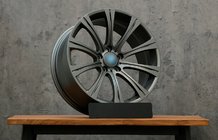 BMW 5 Serie F10/F11 2010–2016 Gesmede OEM velgen R19 (4 stuks) foto 1