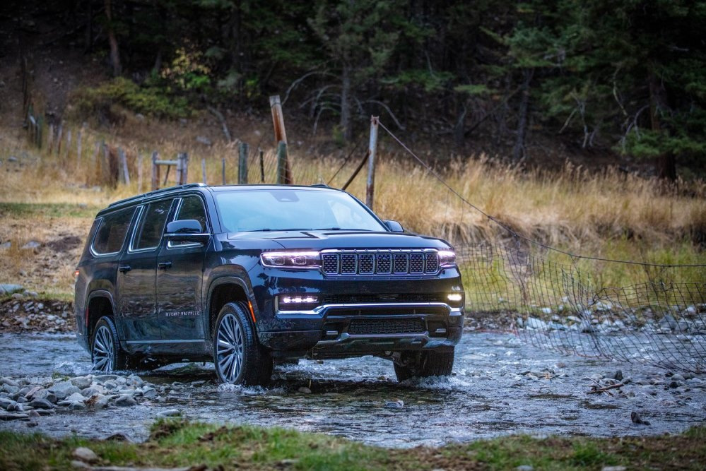 Review: Jeep Grand Wagoneer L (2024)