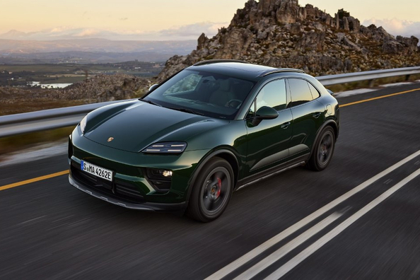 Review van de premium elektrische Porsche Macan 4S