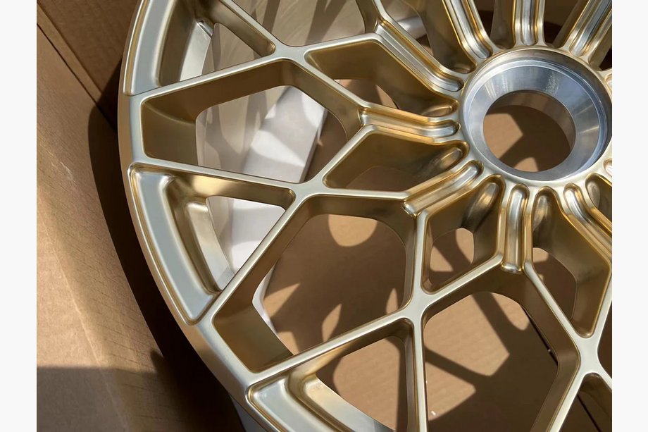 Lamborghini Huracan 2014– Gesmede OEM velgen R20 V2 (4 stuks) Foto 6