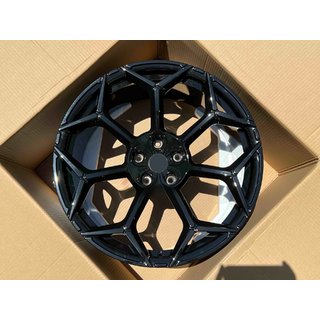 Gesmede OEM R23 V8 velgen (4 stuks) Lamborghini Urus 2018– foto 1