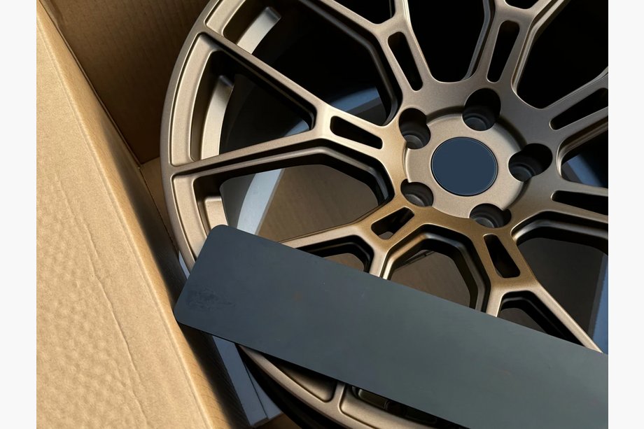 Lamborghini Huracan 2014– Gesmede OEM velgen R19 V1 (4 stuks) Foto 11