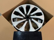 Range Rover V L460 2021– Gesmede velgen OEM R24 V2 (4 st.) foto 2