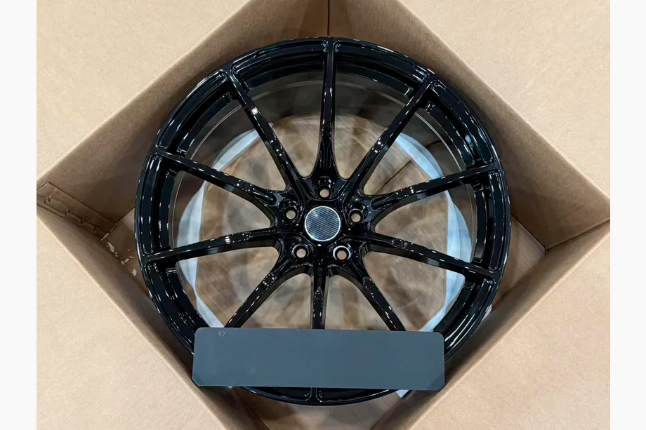 McLaren 540C/570S 2015–2020 OEM gesmede velgen R19 R20 V1 (4 stuks) Image