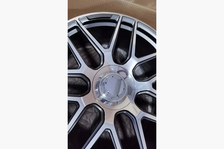 Mercedes G-Klasse W463 2018–2024 Gesmede velgen OEM R22 V2 (set van 4) Foto 6