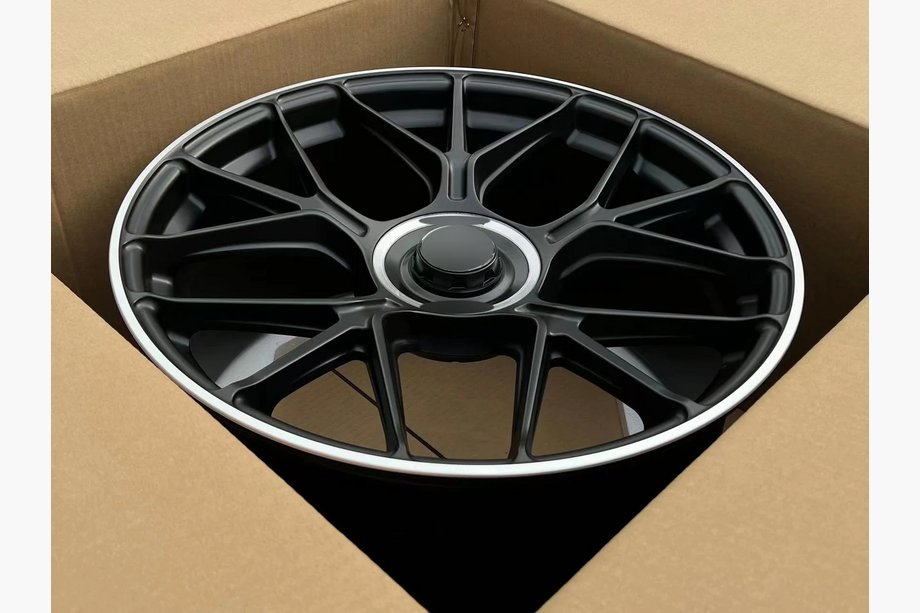 Mercedes AMG GT C190/R190 2014–2022 Gesmede velgen OEM R19 V2 (4 stuks) Foto 4