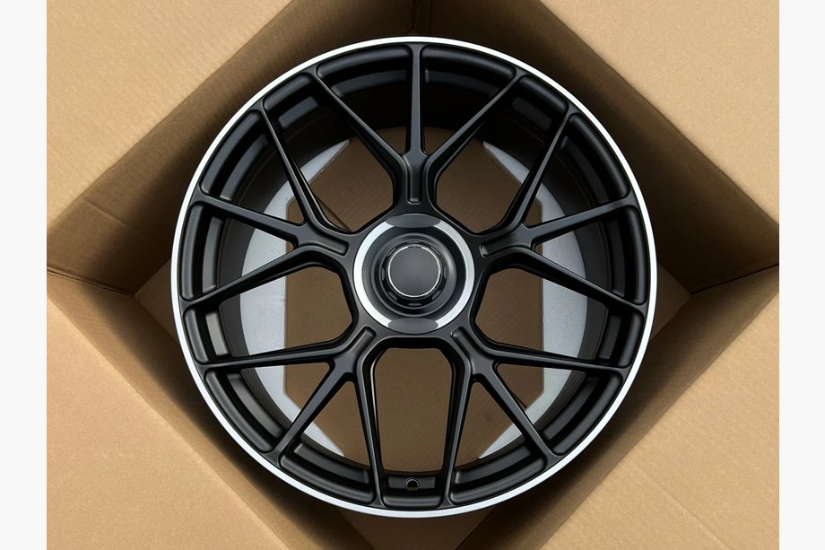 Mercedes AMG GT C190/R190 2014–2022 Gesmede velgen OEM R19 V2 (4 stuks) Foto 1
