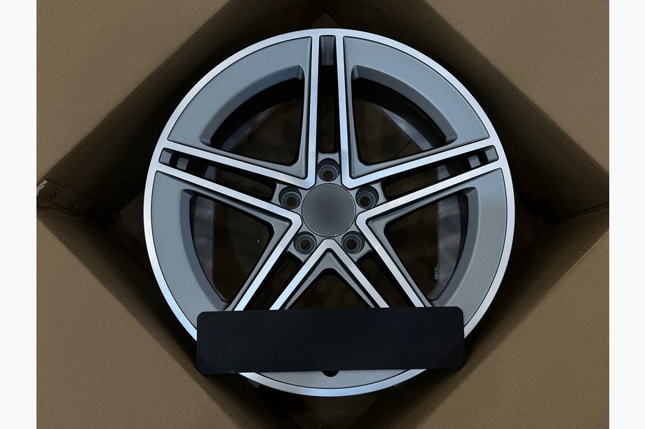 Mercedes CLS C218 2011–2018 OEM gesmede velgen R18 (4 stuks) Image