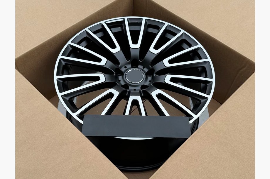 Mercedes G class W465 2025– Gesmede OEM-velgen R22 V6 (4 stuks) Foto 5