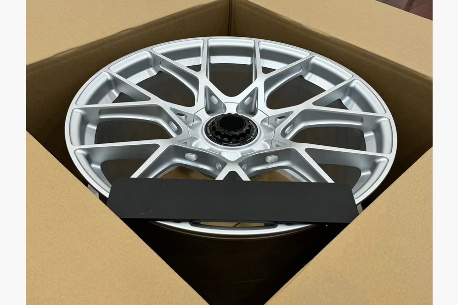 Porsche Boxster/Cayman 982 (718) 2016– Gesmede OEM velgen R20 V2 (4 stuks) Foto 6