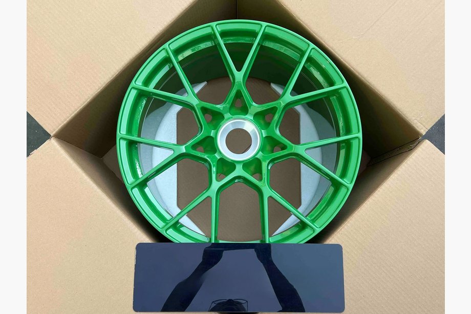 Porsche 911 (992) 2018– Gesmede OEM velgen R20/R21 V13 (4 st.) Image