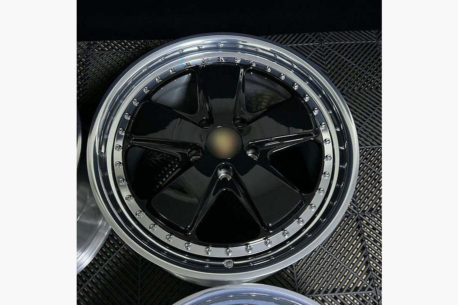 Porsche 911 (991) 2011–2019 Gesmede OEM velgen R20 V5 (4 stuks) Image
