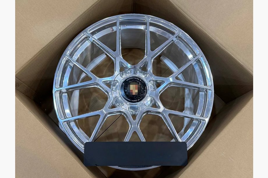 Porsche 911 (992) 2018– Gesmede velgen OEM R20/R21 V40 (4 stuks) Image
