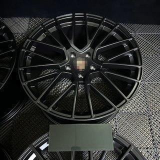Gesmede OEM velgen R21 V4 (4 stuks) Porsche Cayenne 2018– foto 1