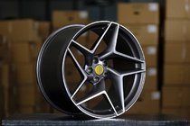 Ferrari F8 OEM gesmede velgen R21 (4 stuks) foto 1