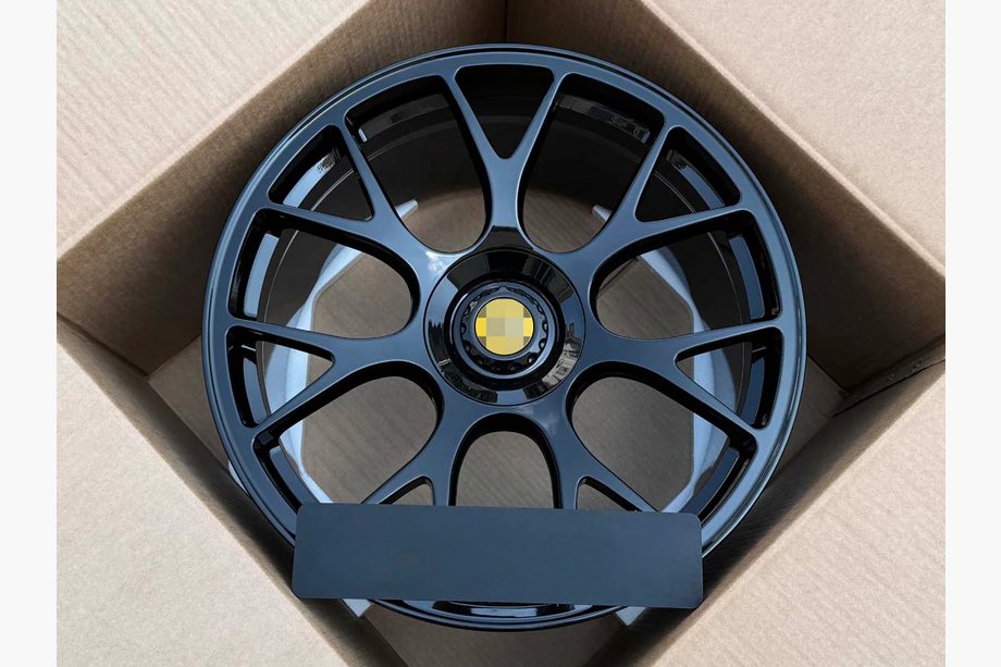 Ferrari 599 GTB Fiorano Gesmede velgen OEM R20 V4 (4 stuks) Image