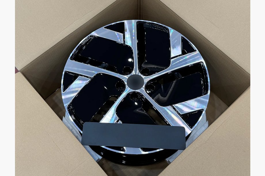 Lucid Air Gesmede OEM velgen R20 V1 (4 stuks) Foto 2