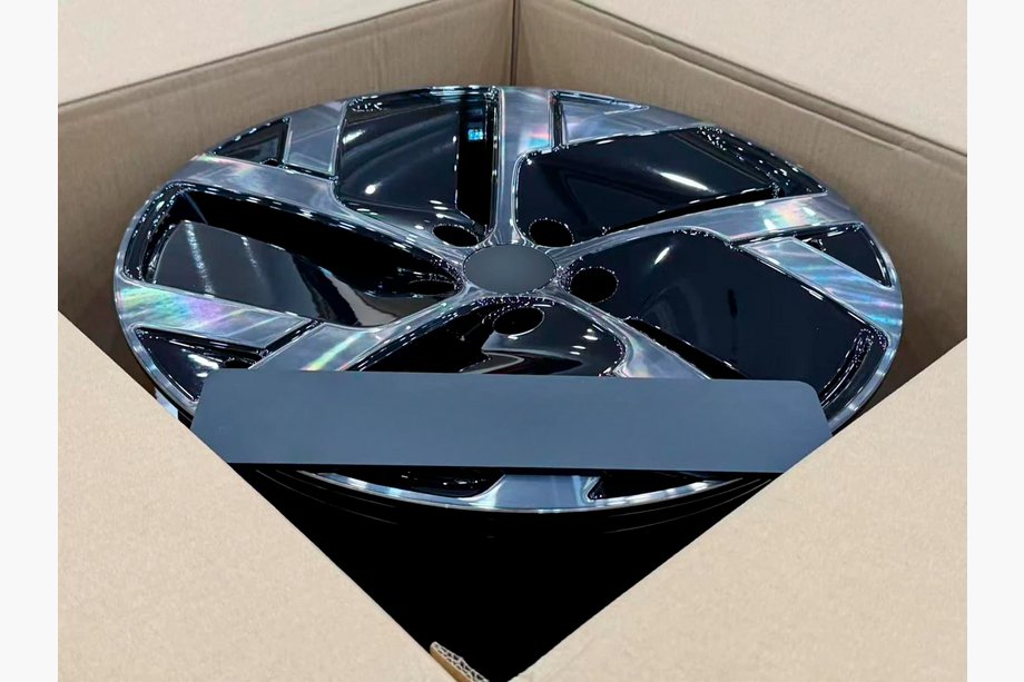 Lucid Air Gesmede OEM R19 V4 velgen (set van 4 stuks) Foto 3