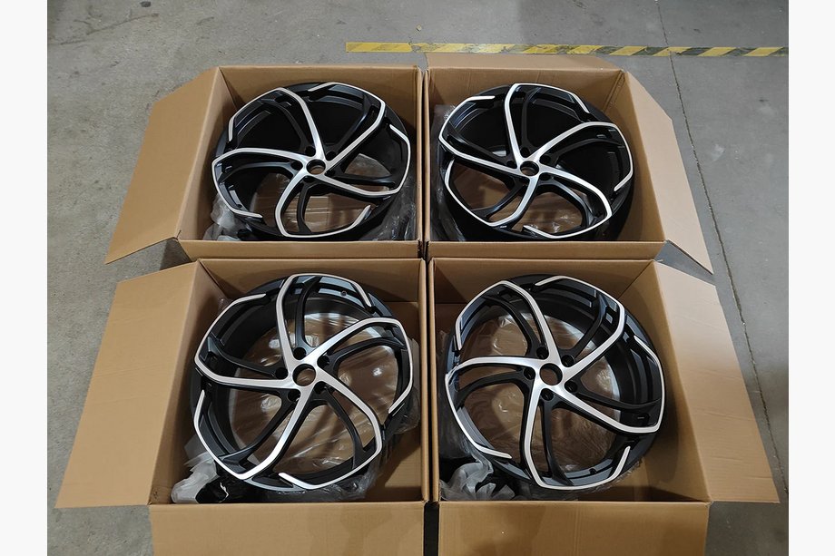 McLaren Artura OEM gesmede velgen R20/R21 (4 stuks) Foto 10