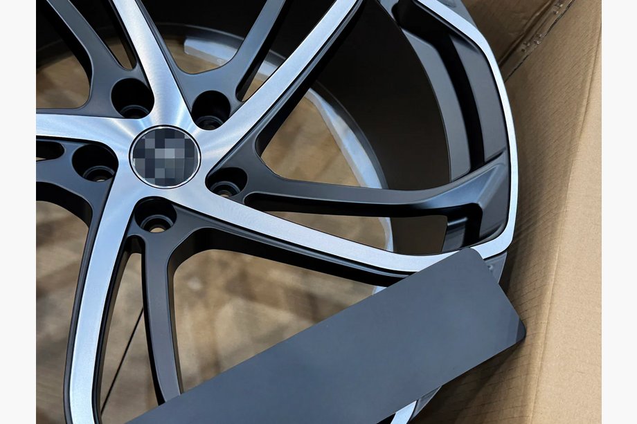 McLaren Artura OEM gesmede velgen R20/R21 (4 stuks) Foto 12