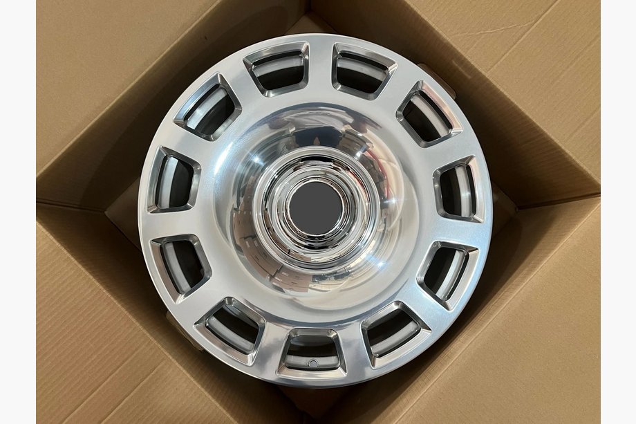 Rolls-Royce Spectre 2023– Gesmede OEM-velgen R21/R22 (4 stuks) Image