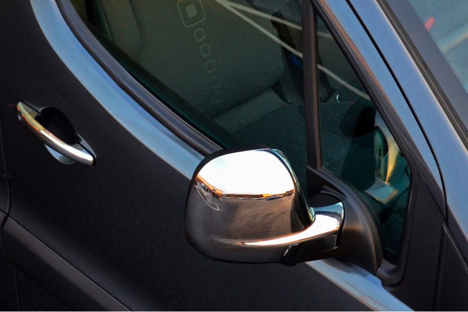Fiat Scudo 2022– Spiegelkappen (set van 2, kunststof) Image