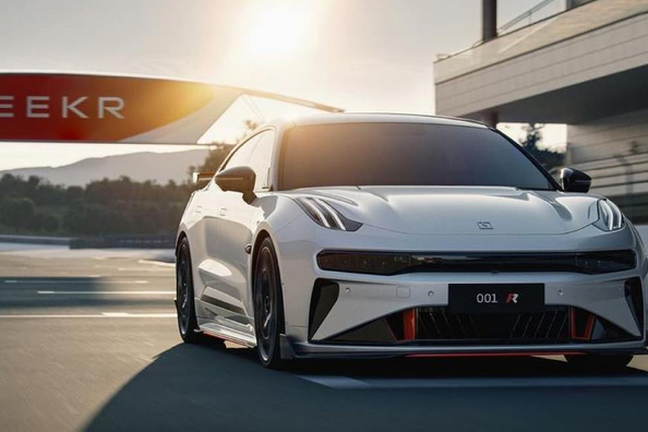 Zeekr 001 FR: Extreme elektrische sedan