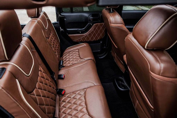 Zo verleng je de levensduur van het leren auto-interieur