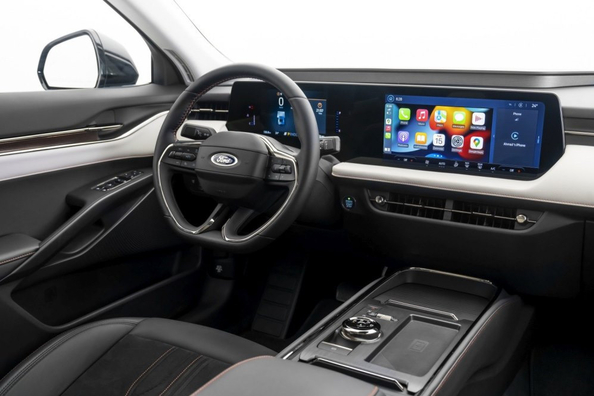 Ford Taurus achtste generatie: review van de comfortabele sedan Foto 5