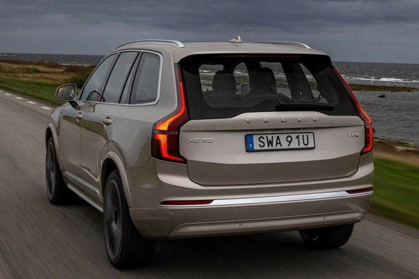 Volvo XC90 II (2024): Luxe gezins-SUV met hybride technologie Foto 4
