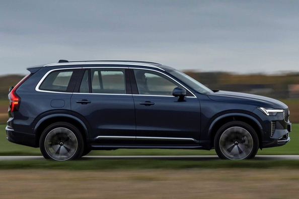 Volvo XC90 II (2024): Luxe gezins-SUV met hybride technologie Foto 2