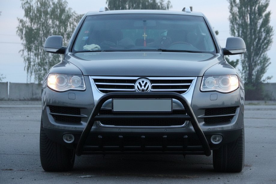 Volkswagen Touareg 2002–2010 Bullbar WT003 Black Special (RVS) Foto 5