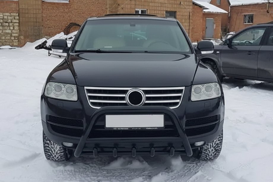 Volkswagen Touareg 2002–2010 Bullbar WT003 Black Special (RVS) Foto 1
