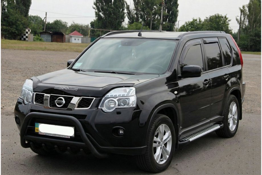 Nissan X-trail T31 2007–2014 Bullbar WT003 Black (roestvrij staal) Image