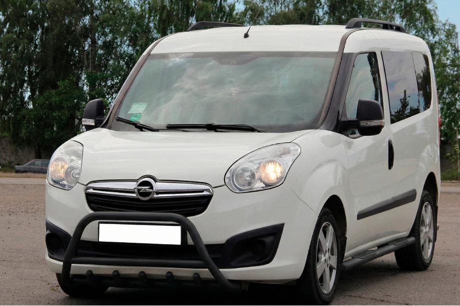 Opel Combo 2012–2018 Bullbar WT003 Black (RVS) Image