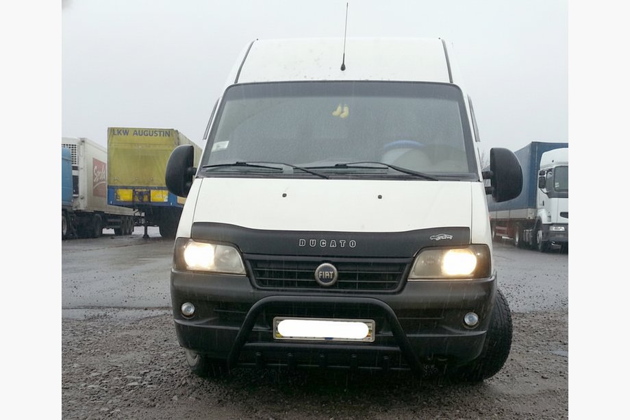 Citroen Jumper 1995–2006 Bullbar WT003 Black (RVS) Image