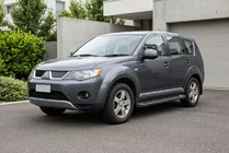 Mitsubishi Outlander 2006–2012 Allmond Black side steps (2 st., aluminium) foto 1