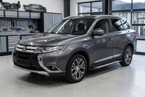 Mitsubishi Outlander 2012–2021 Side steps Line (2 stuks, aluminium) foto 1