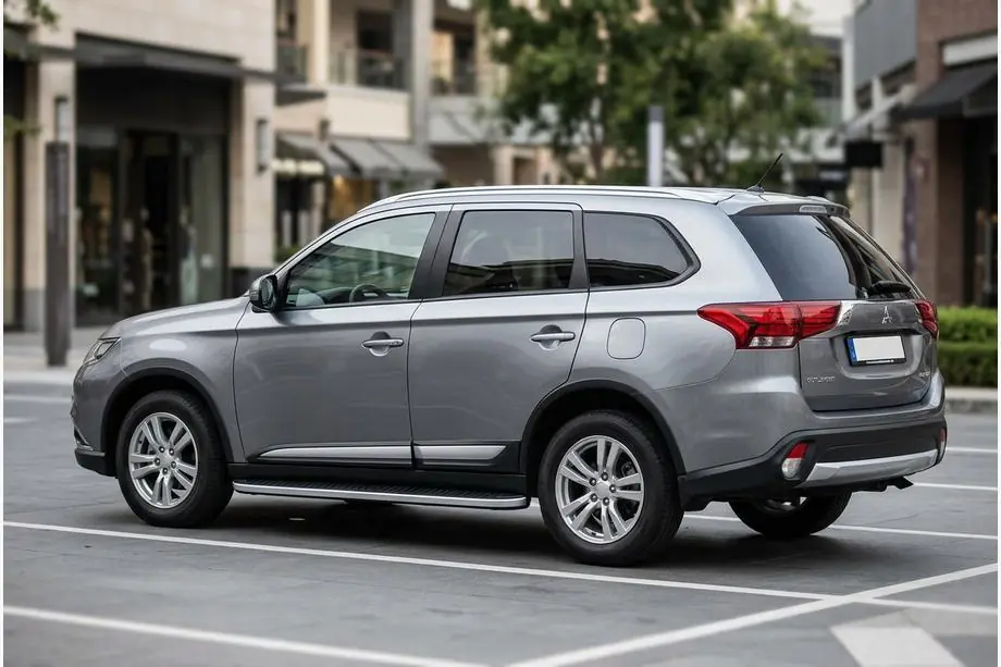 Mitsubishi Outlander 2012–2021 Side steps Tayga Grey (2 stuks, aluminium) Image