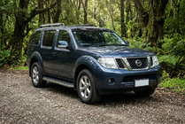 Nissan Pathfinder R51 2005–2014 Maydos V1 zijtreden (set 2 stuks, aluminium + RVS) foto 1