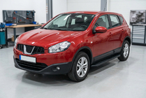 Nissan Qashqai 2010–2014 Bosphorus Black side steps (2 st., aluminium) foto 1