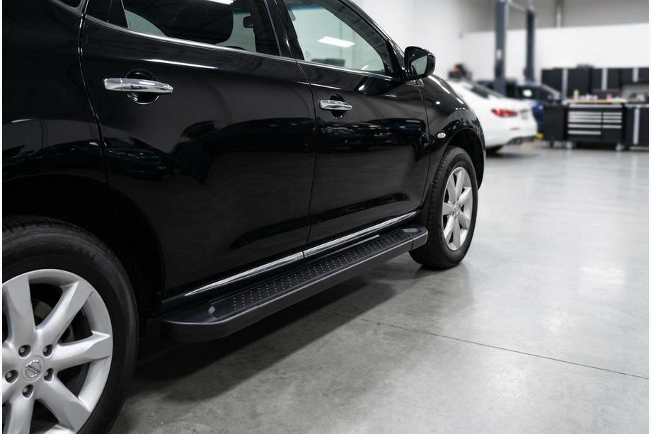 Nissan Murano 2008–2014 Allmond Black side steps (2 st., aluminium) Image